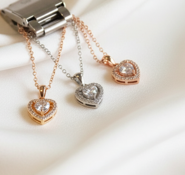 Necklaces & Pendants